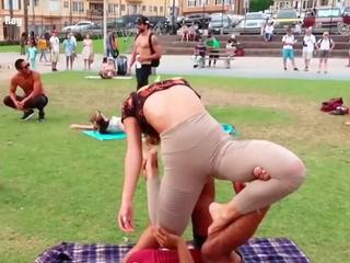 Sommer ray big dar eşikler and marvellous göt in yoga pants (slow)