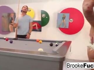 Brooke marka çalış captivating billiards ile vans asyalı anal
